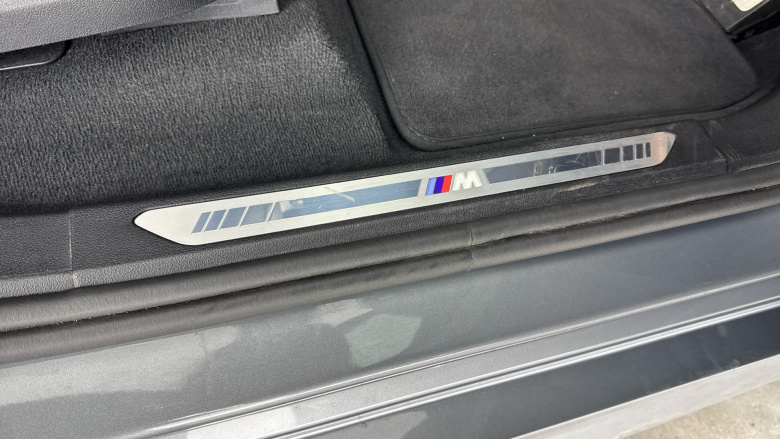 BMW X5 xDrive30d MHT M Sport 5dr Auto Diesel Estate